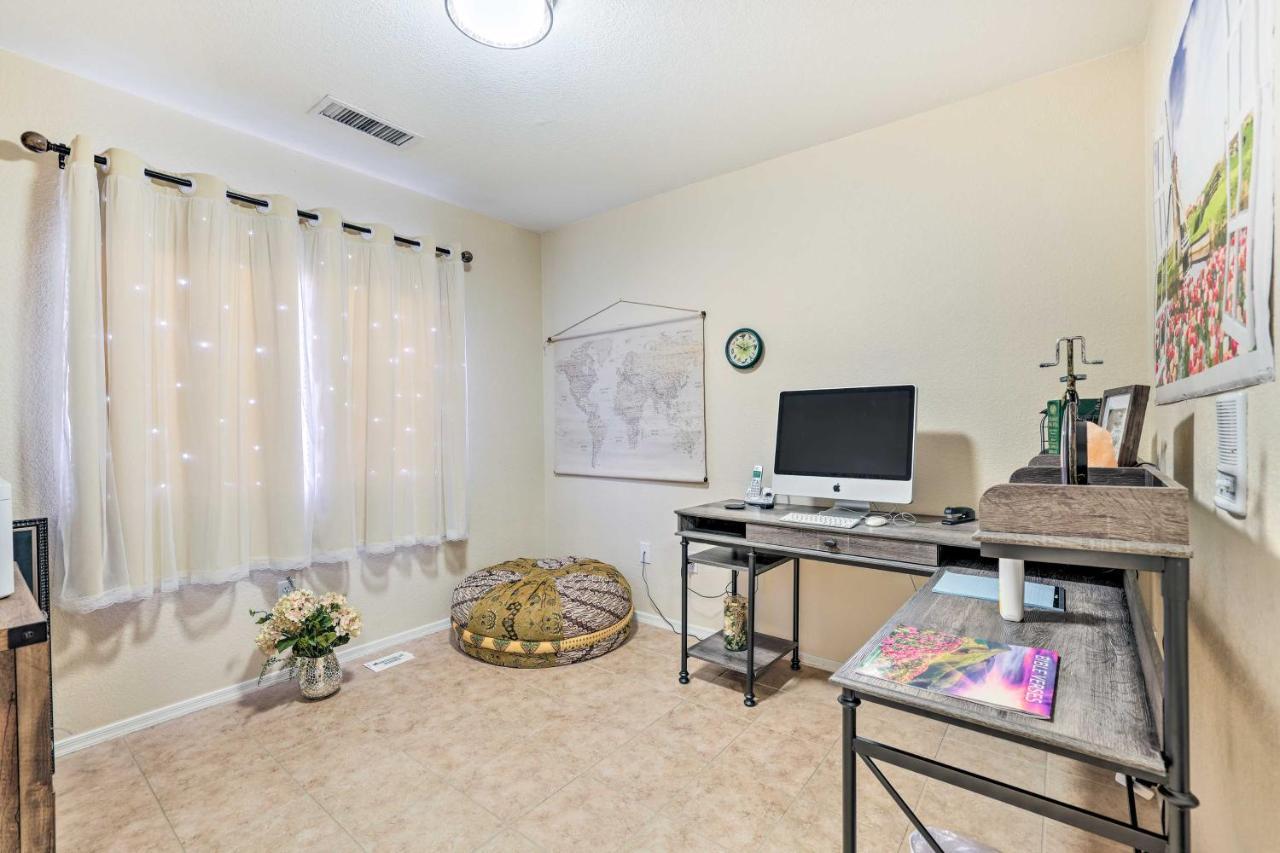 Goodyear Vacation Rental With Pool, Close To Hikes! Liberty Εξωτερικό φωτογραφία
