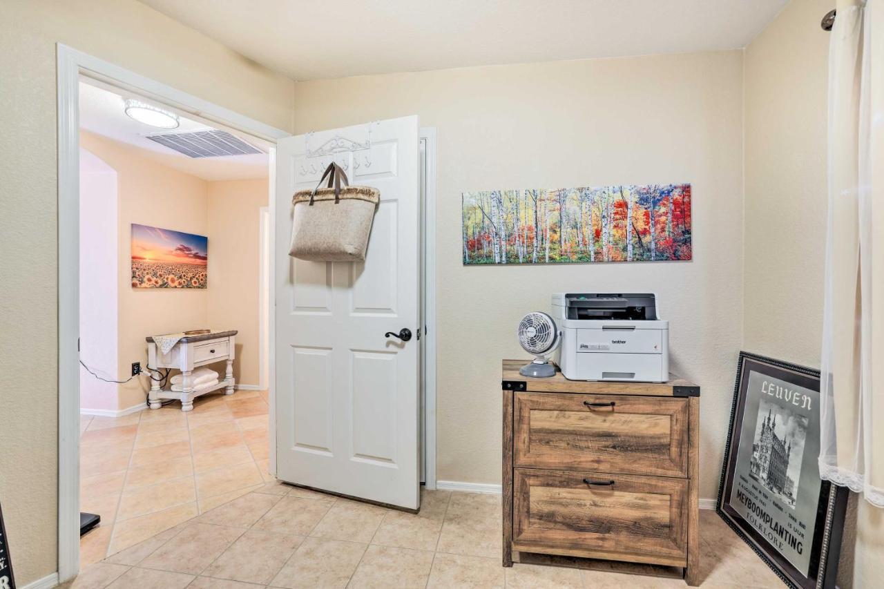 Goodyear Vacation Rental With Pool, Close To Hikes! Liberty Εξωτερικό φωτογραφία